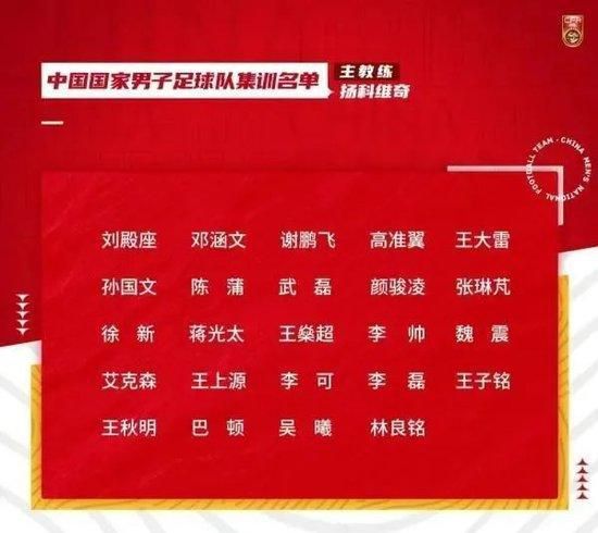 美女抽烟的视频